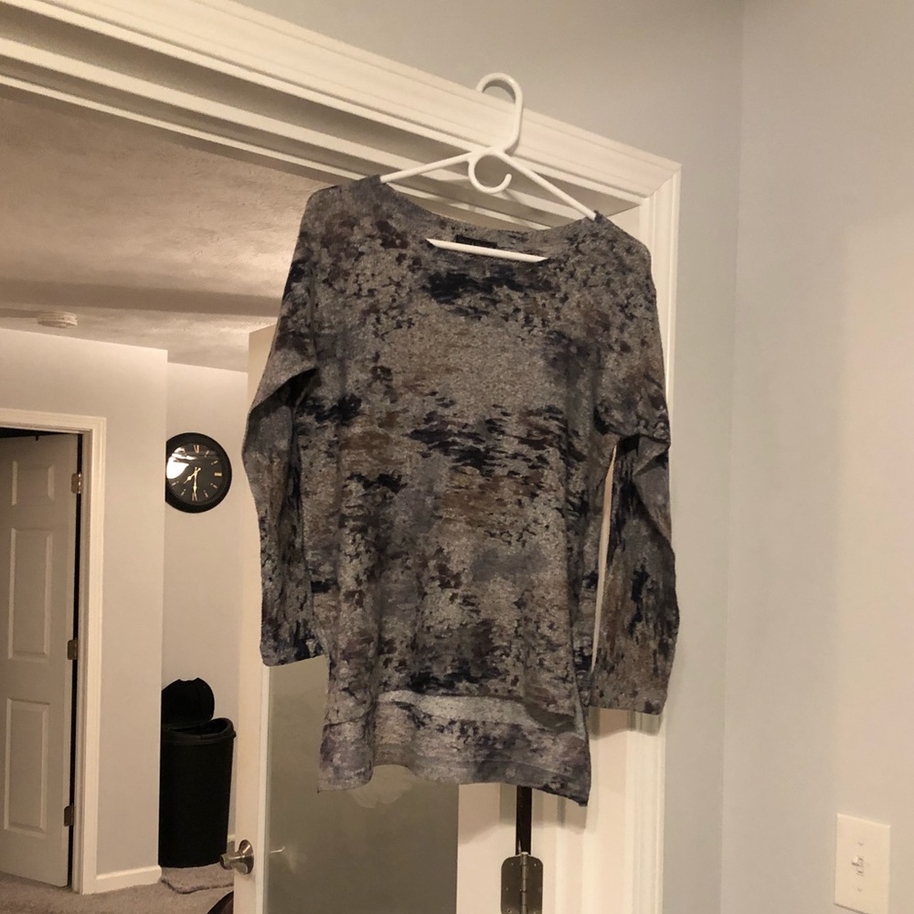 Long sleeve sweater